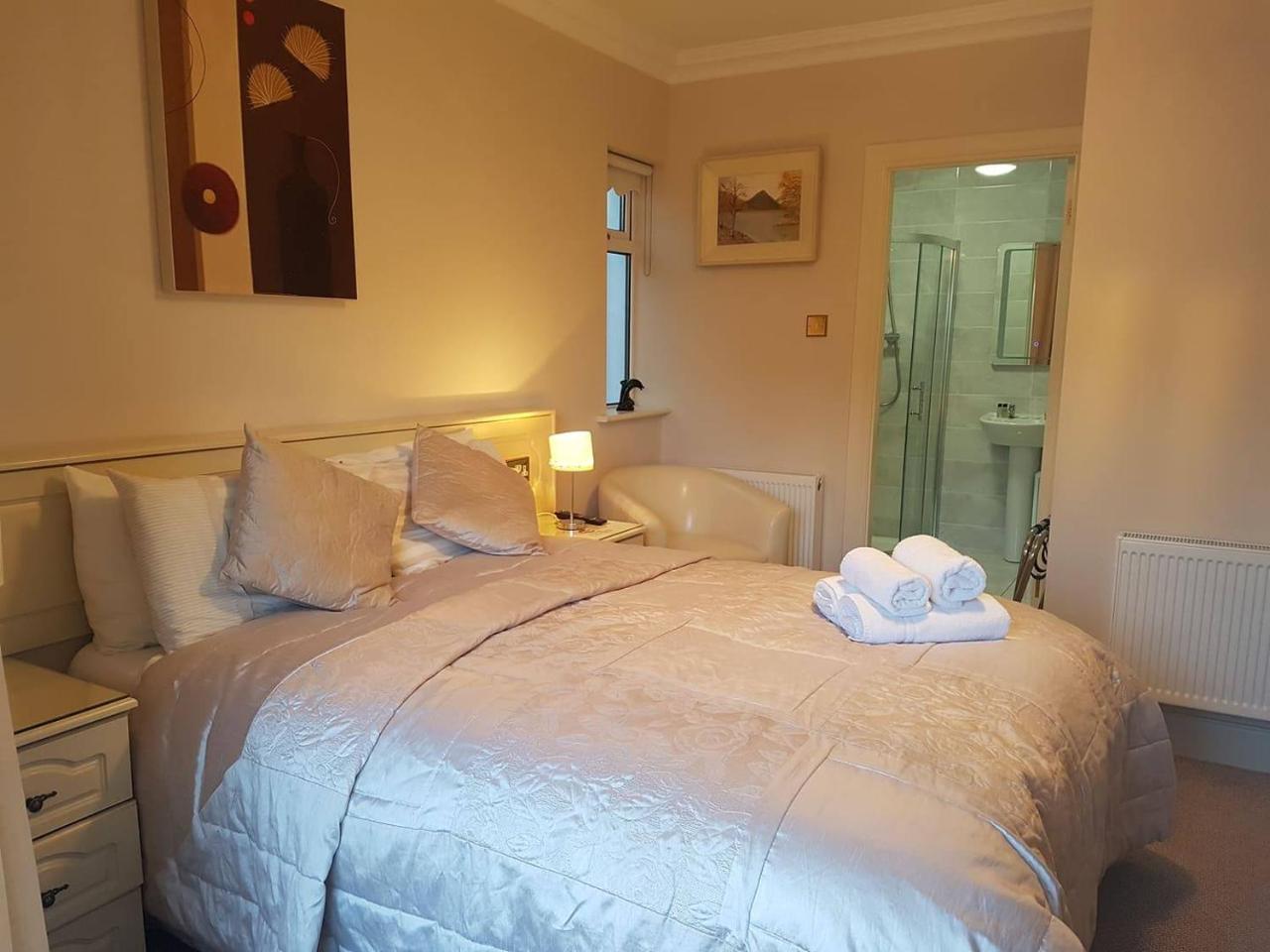 Balcony House Hotel Galway Ngoại thất bức ảnh
